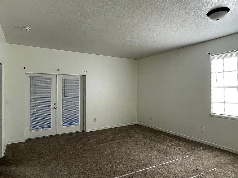 530 Belltower Ave — Photo 3