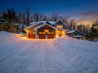 17 Pine Ridge Trl, Oro Medonte, ON L4M 4Y8