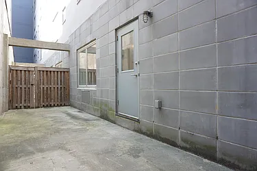 Rented by Rennit Inc.