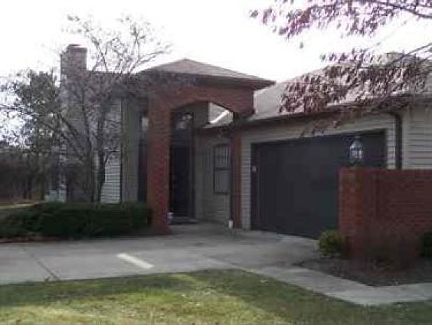1st image of 5256 Parkhurst Dr