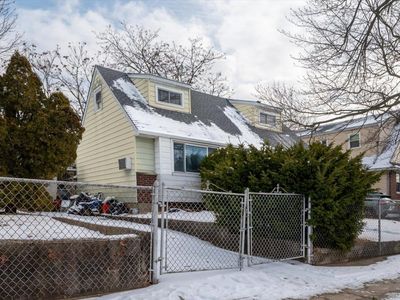 147 Oakley Avenue, Elmont, NY, 11003