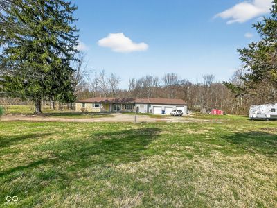 8736 575, Knightstown, IN, 46148