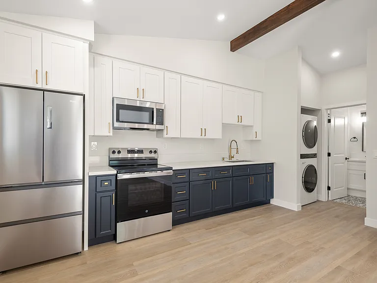 9414 Pike Rd — Photo 5