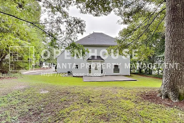1240 Cedar Brook Dr NE — Photo 19