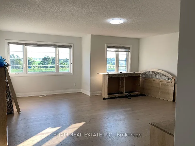 110 Brushwood Dr — Photo 16