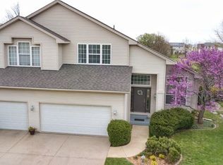 3508 Cypress Creek Rd, Champaign, IL 61822