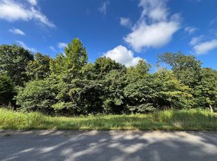 2111 Sugarwood Dr, Bowling Green, KY 42101