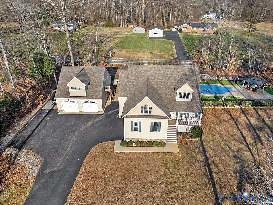1st image of 10548 Deerlake Dr