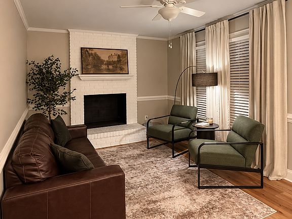 4th image of 569 Huntingridge Rd