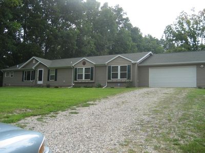 8454 Guernsey Lake Rd, Delton, MI, 49046