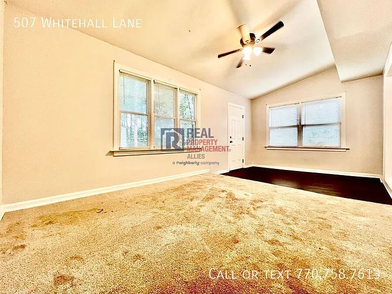 507 Whitehall Ln — Photo 13