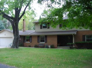 273 N 2519th Rd, Peru, IL 61354