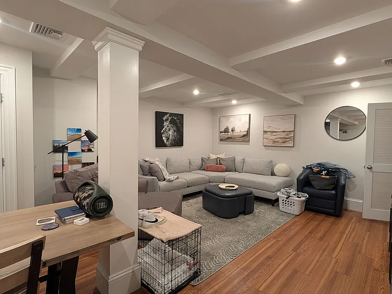2044 Beacon St #4A — Photo 3