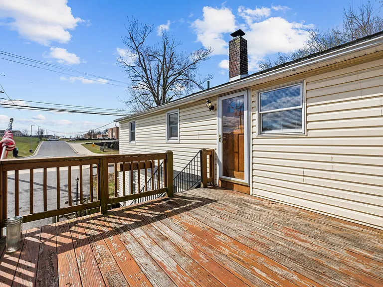 9432 Lyons Mill Rd — Photo 37