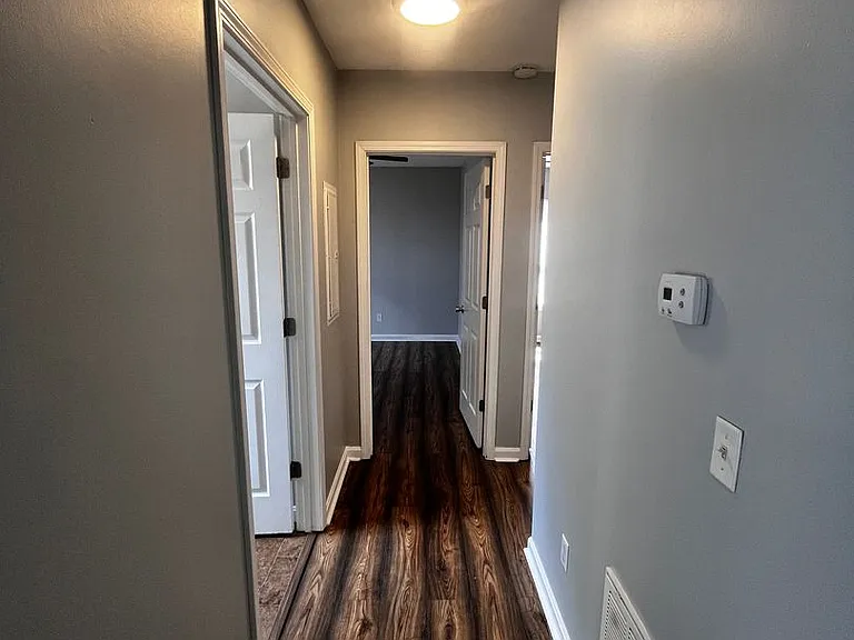 3600 Hillcross Drive — Photo 8