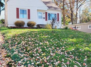 1905 9th St SW, Akron, OH 44314