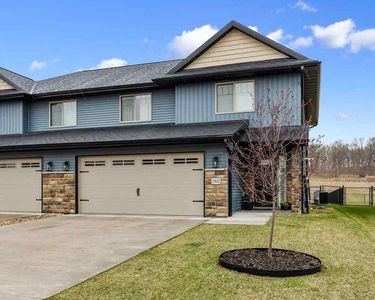 3302 Loethen Ln, Coralville, IA, 52241