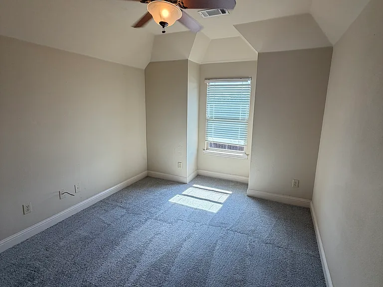 809 Alamo Rd — Photo 15