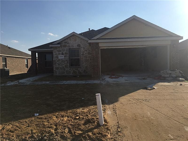 1st image of 1805 Arbordale Way
