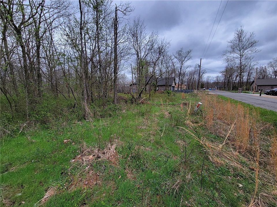 2nd image of Magrath Cir #11