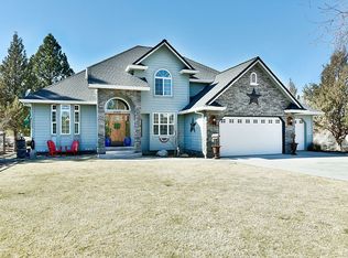 17015 Casper Rd, Weed, CA 96094