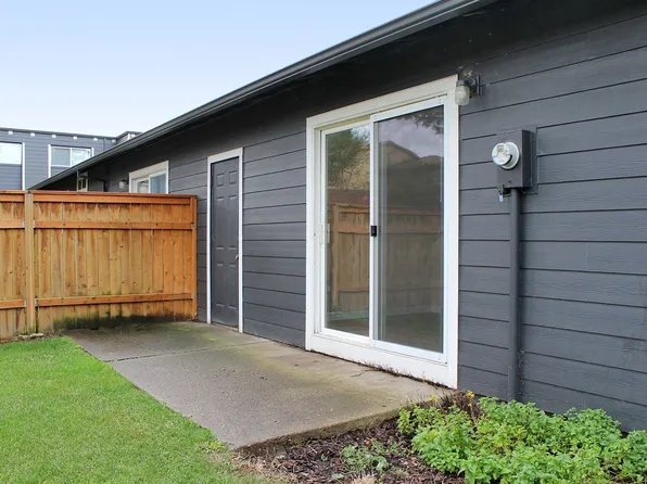 4605-4609 NE Killingsworth St, 4605-4609 NE Killingsworth St #9, Portland, OR 97218