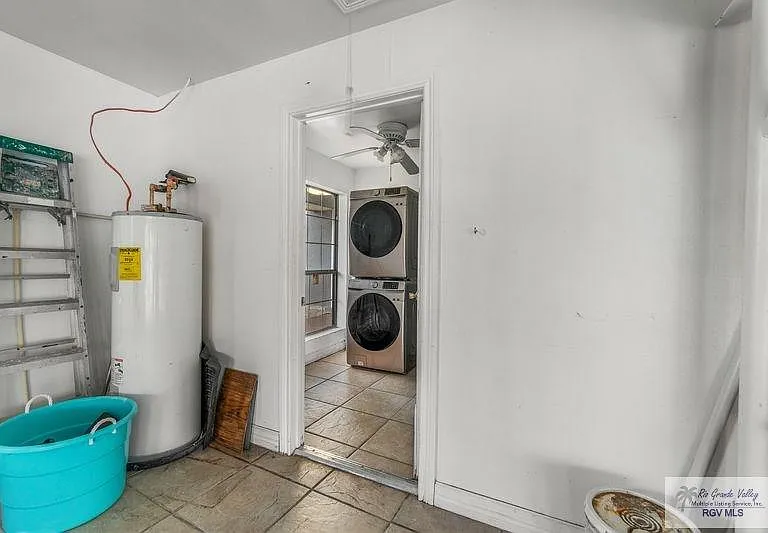 136 W Ruben M Torres Blvd — Photo 33