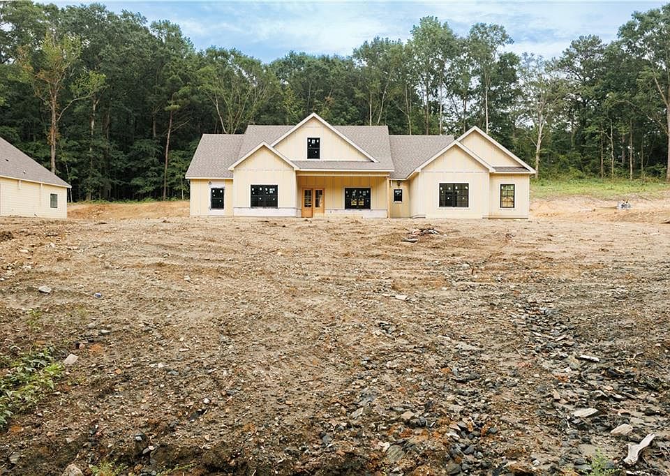 1st image of 2187 Lee Road 281