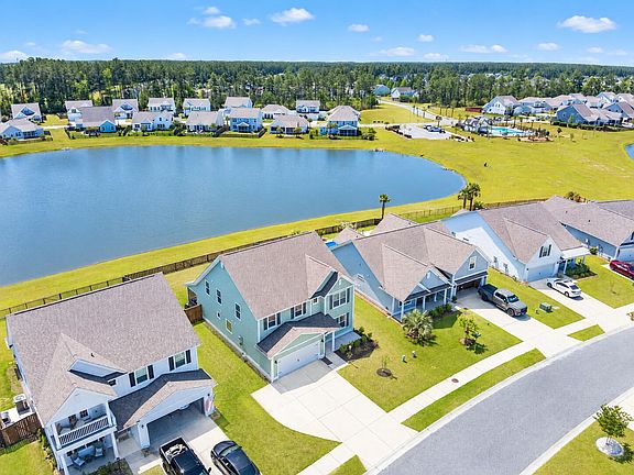 2nd image of 610 Sienna Way