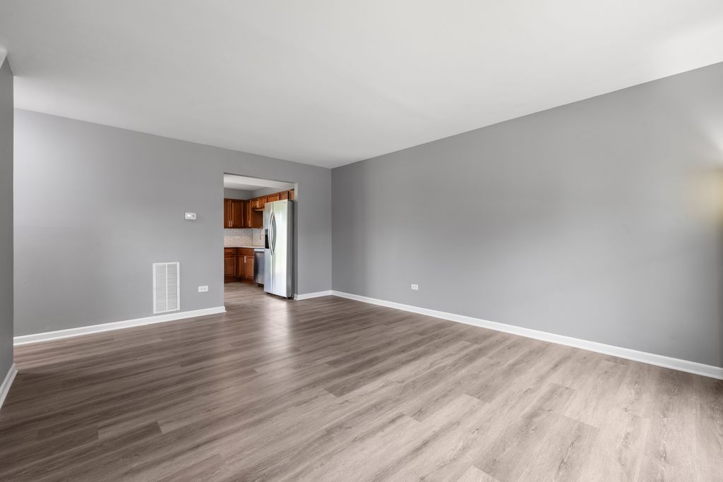 462 Degas Cir, Bolingbrook, IL - View 5