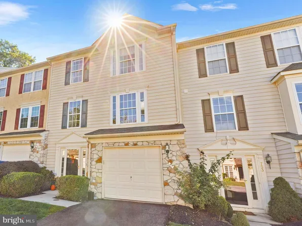 751 McCardle Dr, West Chester, PA 19380