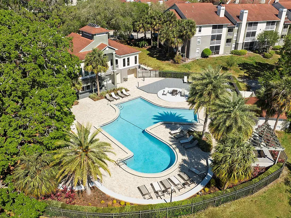 Altamira Place Apartment Homes