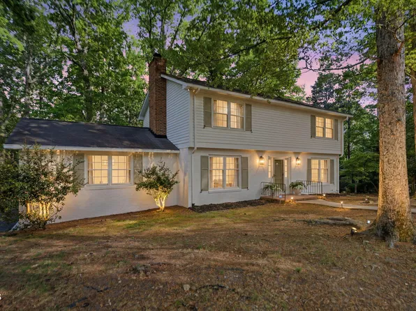 5234 N Willowhaven Dr, Durham, NC 27712