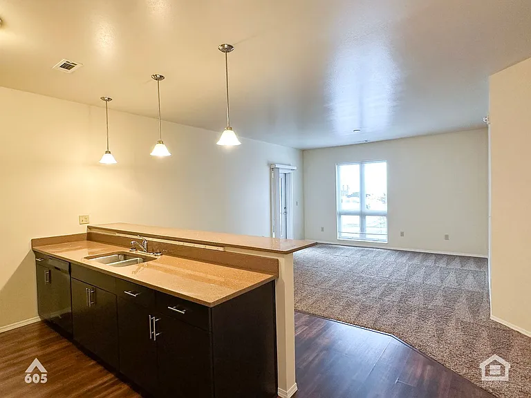 University Hills Village — Photo 202