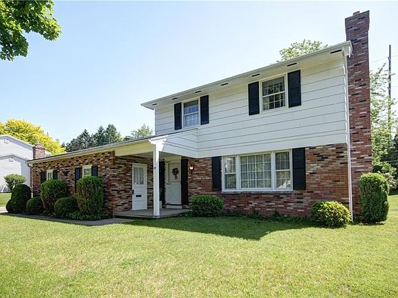 2nd image of 24 Park Circle Dr