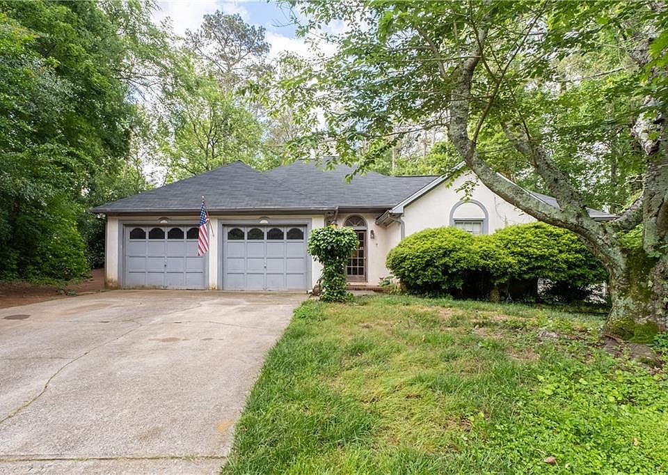 1st image of 410 Lima Ct