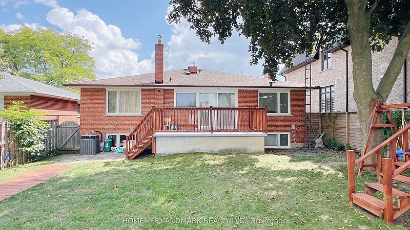 Toronto House for rent - 3 Bedrooms — photo 36
