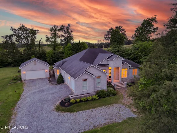 25588 Us Highway 321 S, Lenoir City, TN 37772