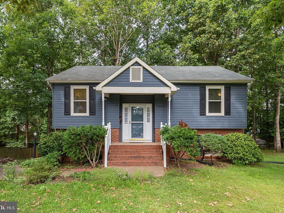 1st image of 10706 Chesterwood Dr