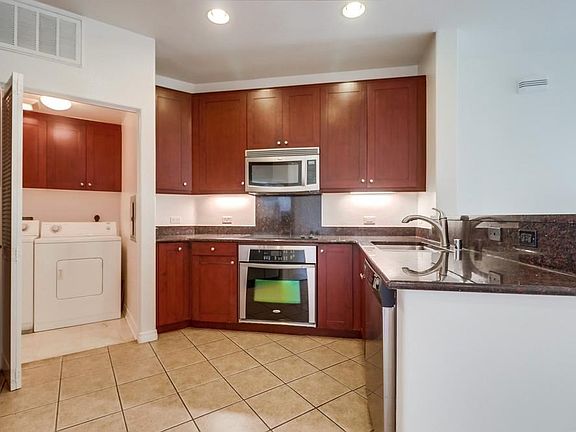4th image of 3950 Ohio St Unit 418