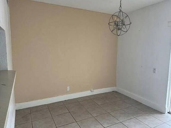 5th image of 4425 TREEHOUSE Lane #29F