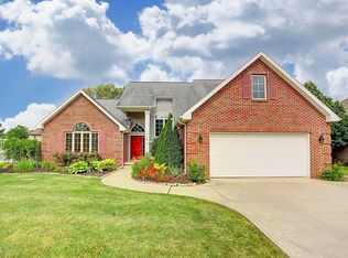 718 Parkview Dr, Findlay, OH 45840