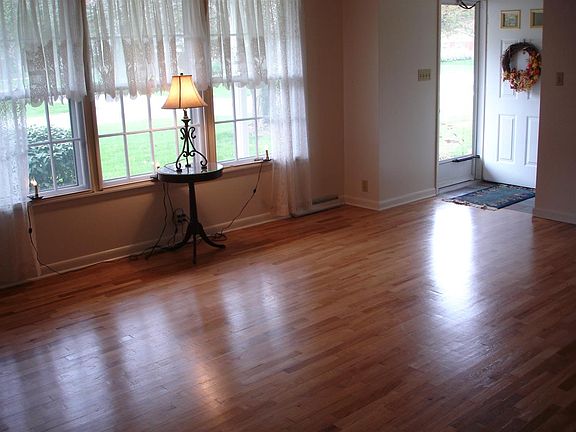 2nd image of 3416 W Brook Dr