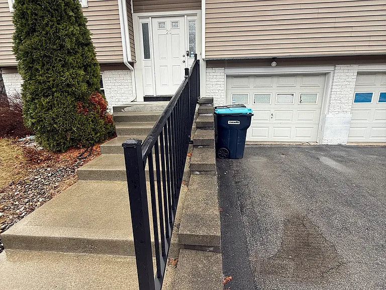 2 Burning Bush Blvd #2B — Photo 2