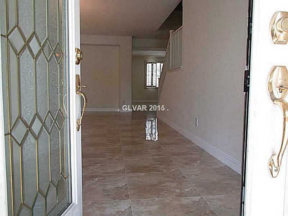 3rd image of 4105 Thunder Twice St