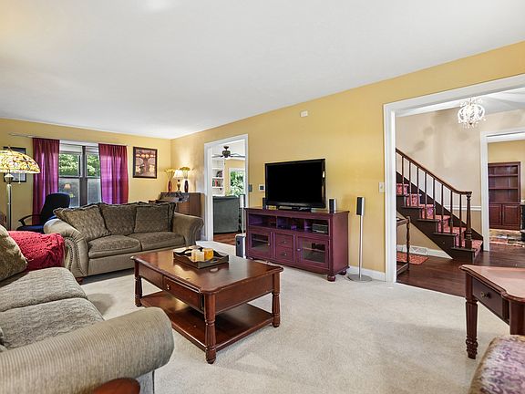 5th image of 4340 Edwards Ct
