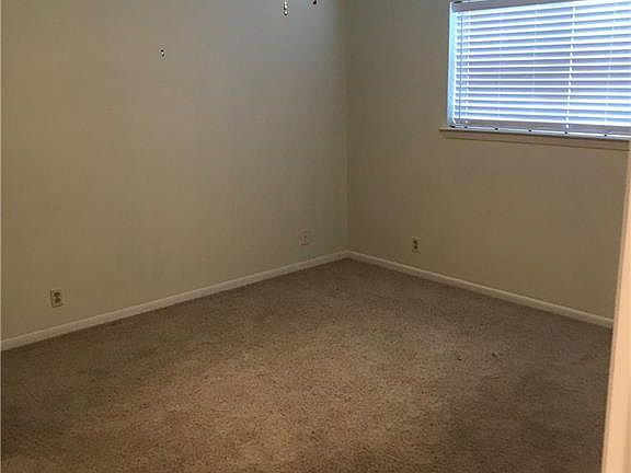 3rd image of 2329 Monett Dr