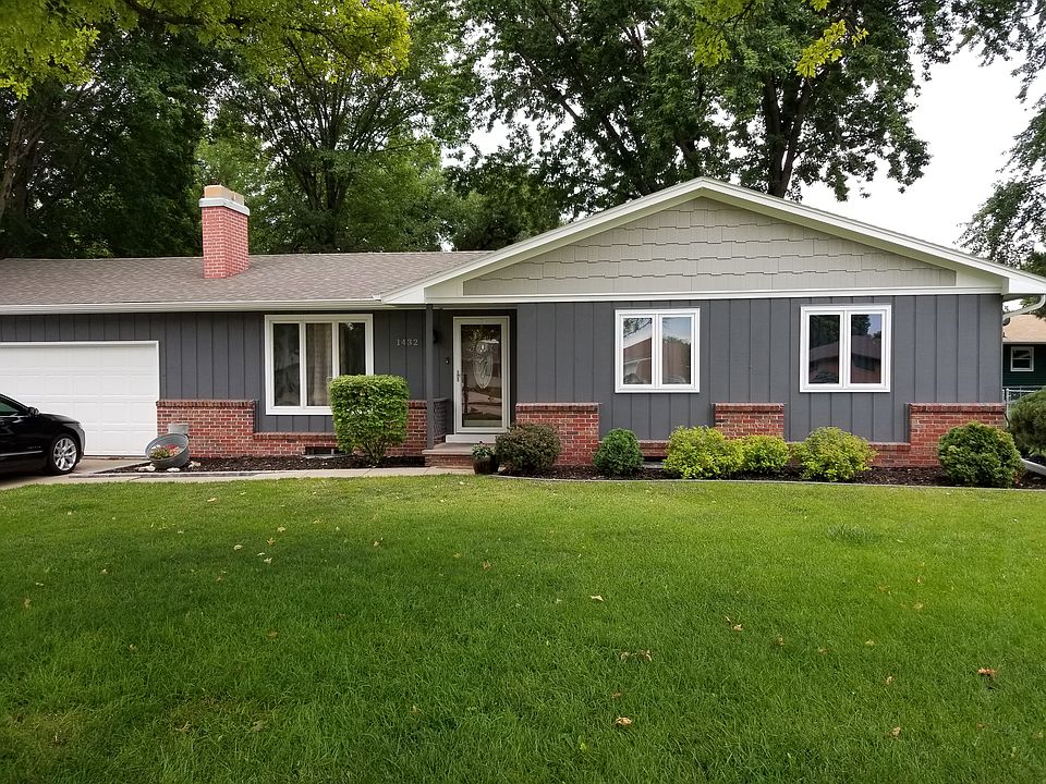 1st image of 1432 Howard Pl