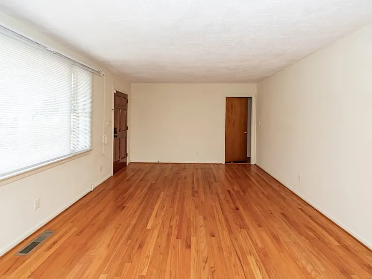 453 Wade Hampton Dr — Photo 90