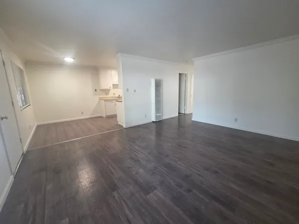 568 Saint John St APT 3, Pleasanton, CA 94566